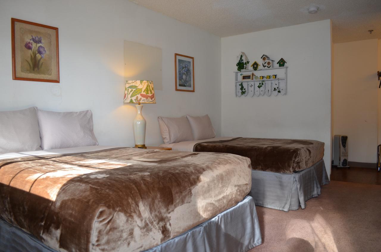 Deep Creek Motel Running Springs Экстерьер фото